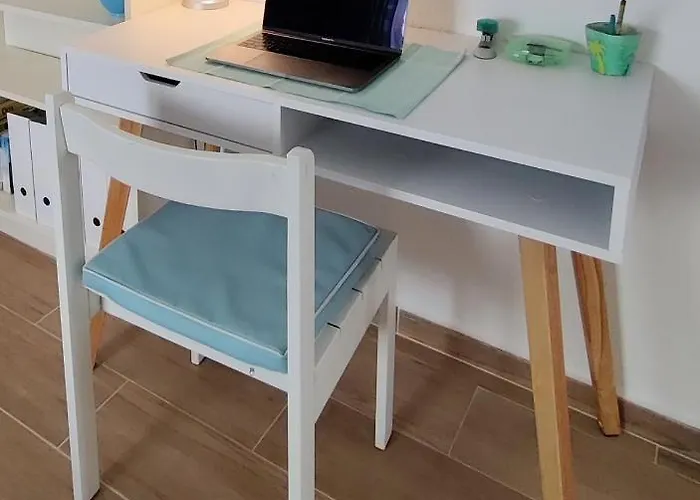 Shades Of Blue With Ocean View - Fast Wifi شقة