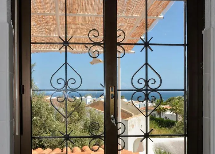 Shades Of Blue With Ocean View - Fast Wifi بورش