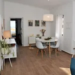 Shades Of Blue With Ocean View - Fast Wifi * Porches (Algarve)